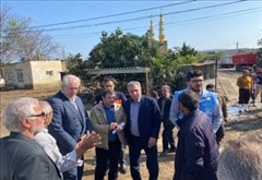 مدیرکل مدیریت بحران استان بهمراه فرماندار شهرستان بیله سوار وجمعی از مسئولان شهرستانی از مناطق سیل زده بازدید کرد.